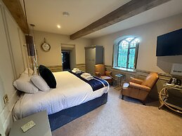 Broome Park Hotel