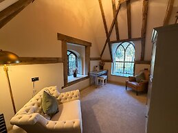 Broome Park Hotel