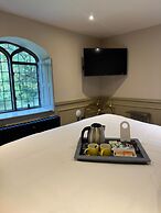 Broome Park Hotel