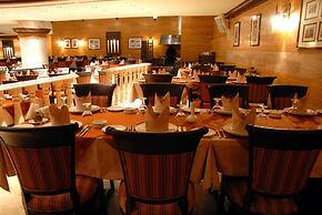 Royal Ascot Hotel