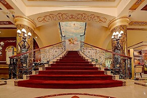 Royal Ascot Hotel
