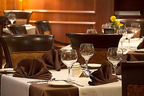 Royal Ascot Hotel