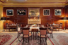 Royal Ascot Hotel