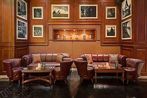 Royal Ascot Hotel