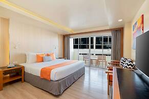 Sunshine Hotel And Residences