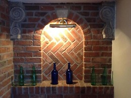 The Crown Hotel