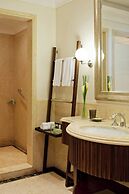 The Westin Dubai Mina Seyahi Beach Resort & Marina