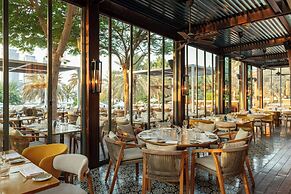 The Westin Dubai Mina Seyahi Beach Resort & Marina