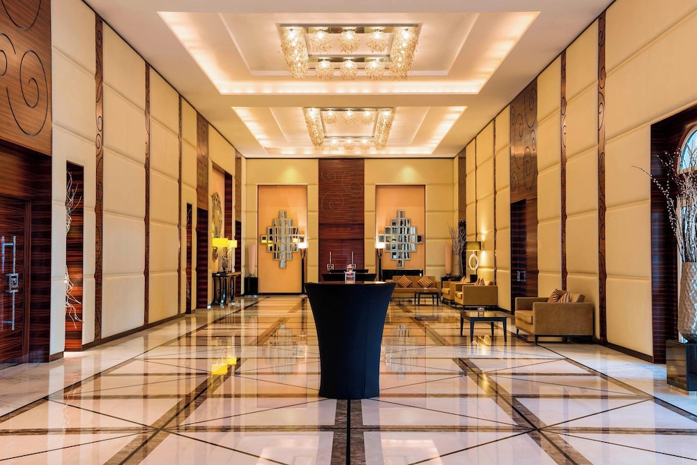 The Westin Dubai Mina Seyahi Beach Resort & Marina