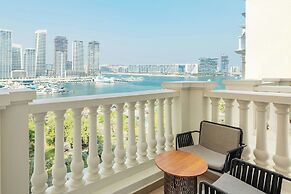 The Westin Dubai Mina Seyahi Beach Resort & Marina