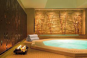 The Westin Dubai Mina Seyahi Beach Resort & Marina
