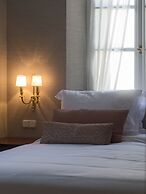 Kefalari Suites