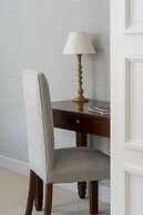 Kefalari Suites