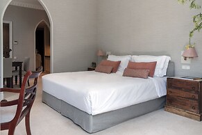 Kefalari Suites
