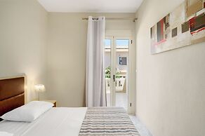 Axos Hotel
