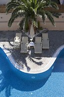 Axos Hotel