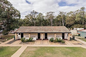 Yanchep Inn