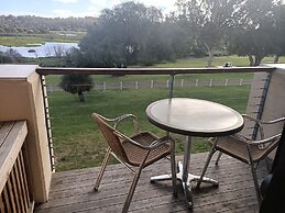 Yanchep Inn