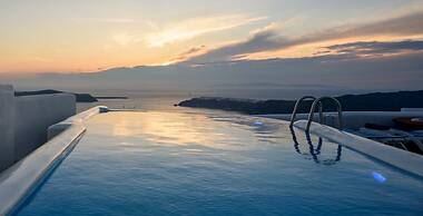 Abyssanto Suites & Spa