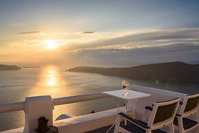 Abyssanto Suites & Spa