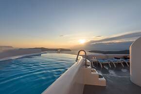 Abyssanto Suites & Spa
