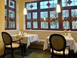 Hotel Am Kurpark Bad Salzelmen