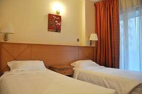 Royal Plaza Hotel Apartments