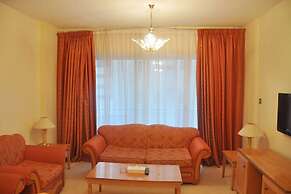 Royal Plaza Hotel Apartments