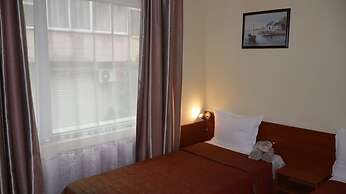 Palitra Family Hotel