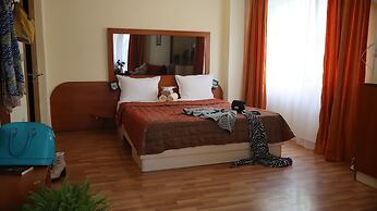 Palitra Family Hotel