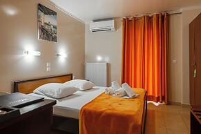 Faros 1 Hotel