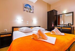 Faros 1 Hotel