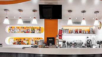 Faros 1 Hotel