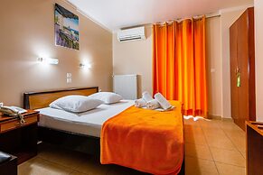 Faros 1 Hotel