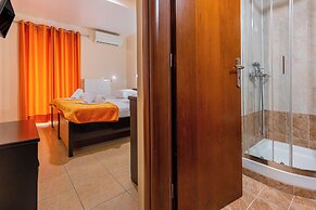 Faros 1 Hotel