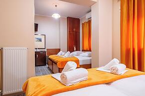 Faros 1 Hotel