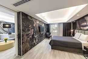 Almond Business Hotel