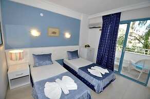 Navy Hotel