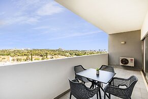 Pelican Alvor