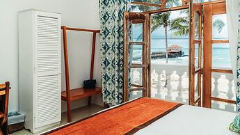 Hotel Albemarle Galapagos Beachfront