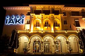 Iaki Hotel