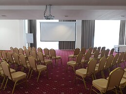 Iaki Hotel