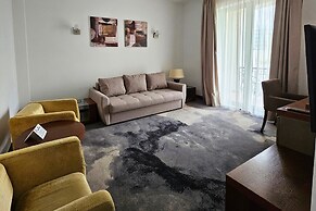 Iaki Hotel