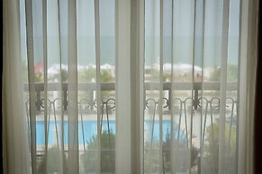 Iaki Hotel