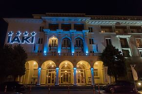 Iaki Hotel