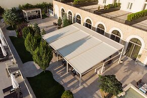 Iaki Hotel