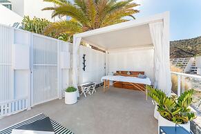 Marina Bayview - Adults Only