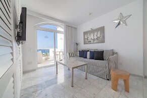 Marina Bayview - Adults Only