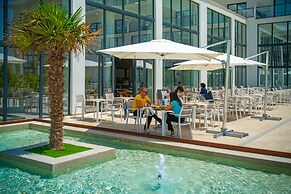 Cabogata Beach Hotel