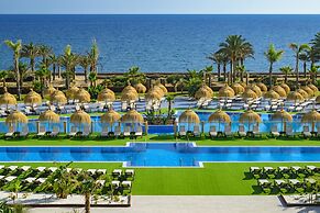 Cabogata Beach Hotel